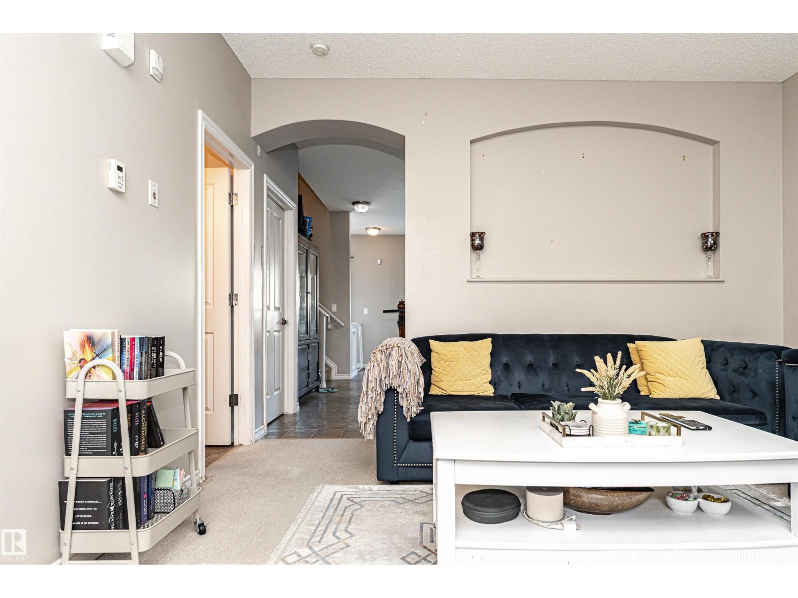 #103 13825 155 AV NW, Edmonton