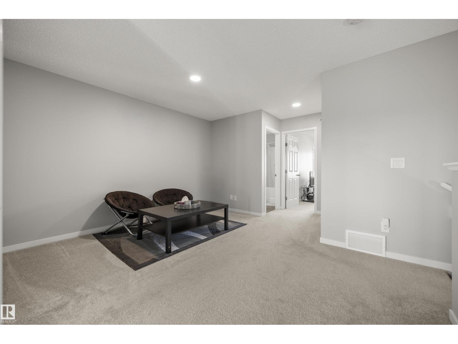 1745 ERKER WY NW, Edmonton