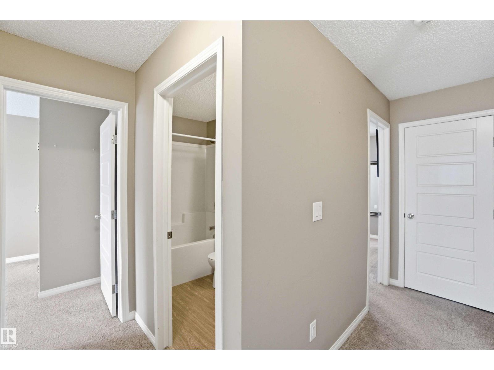 #2 16903 68 ST NW, Edmonton