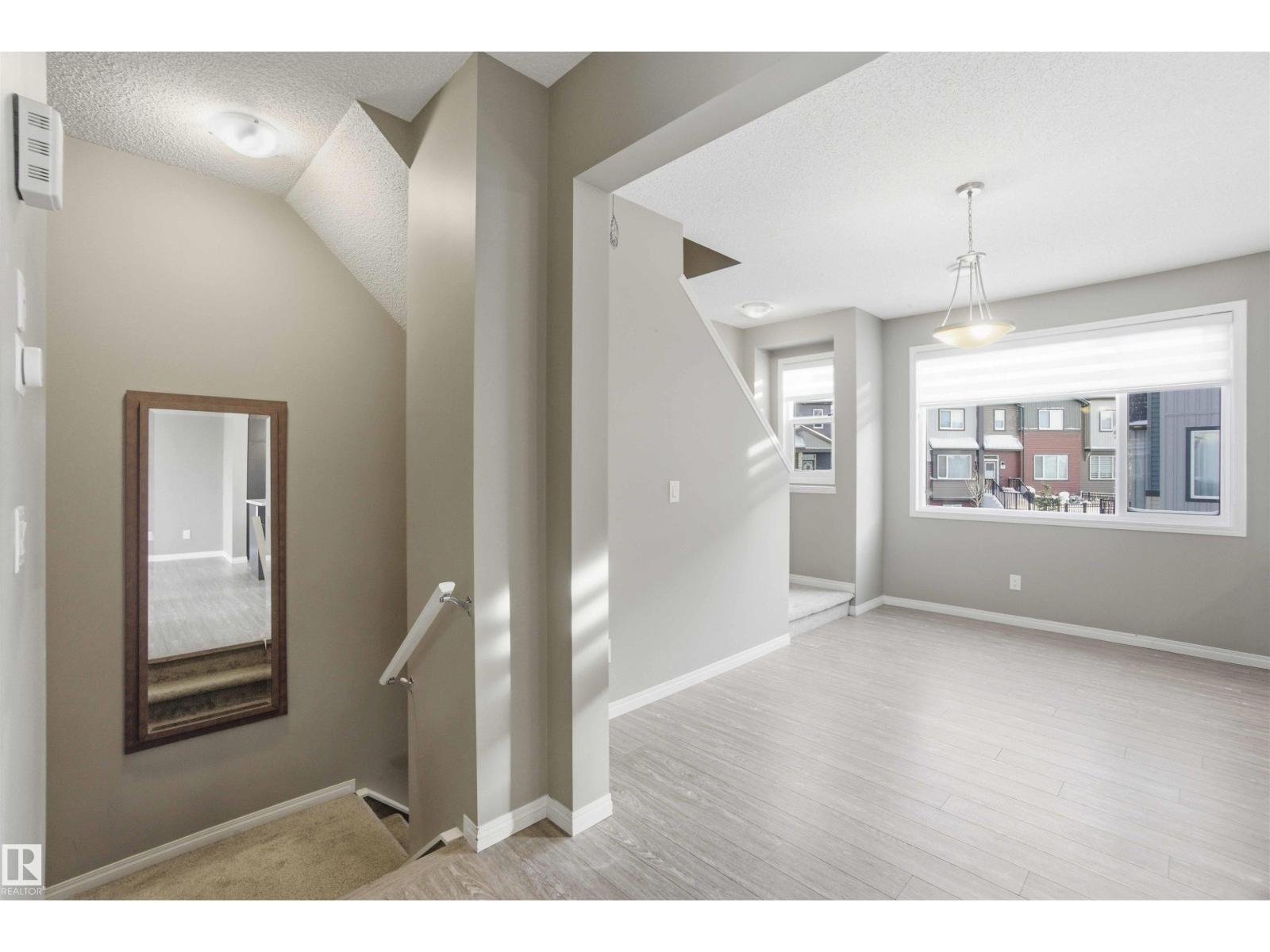 #2 16903 68 ST NW, Edmonton