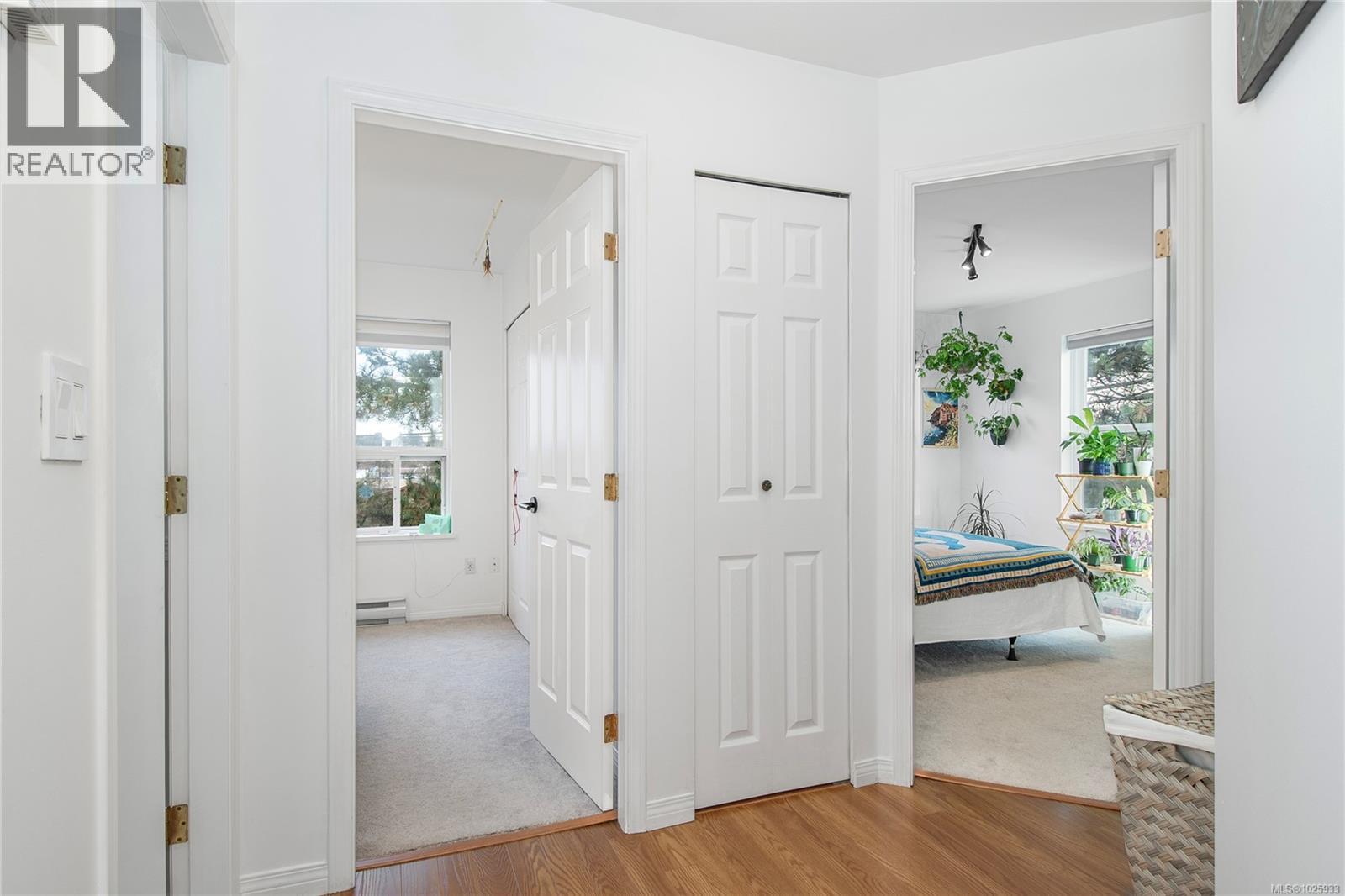 202 2525 Fitzgerald Ave, Courtenay