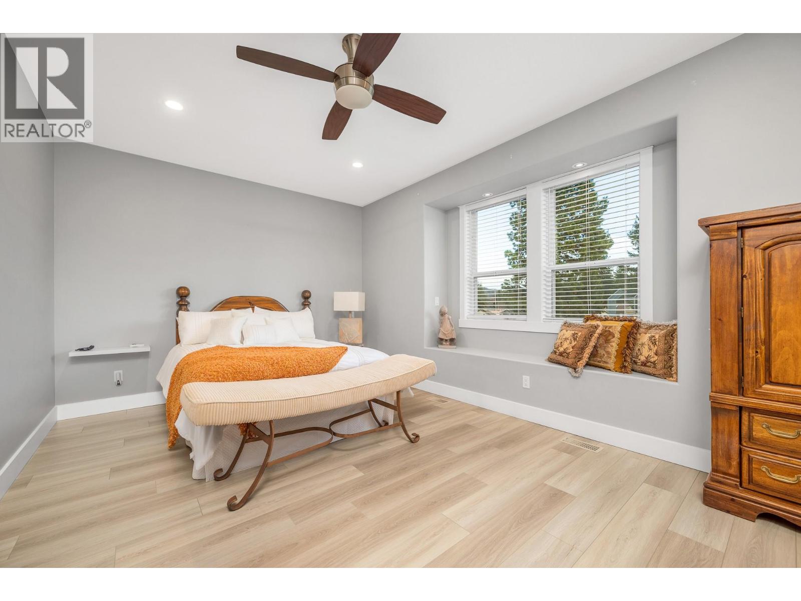 533 Loon Avenue, Vernon