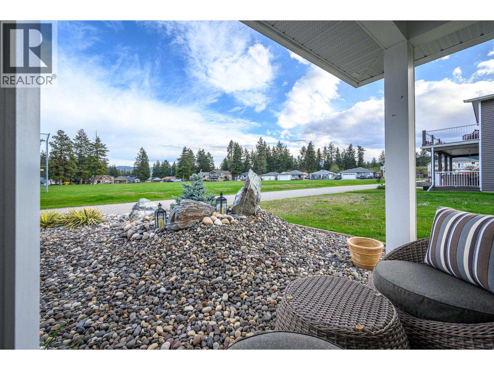 533 Loon Avenue, Vernon