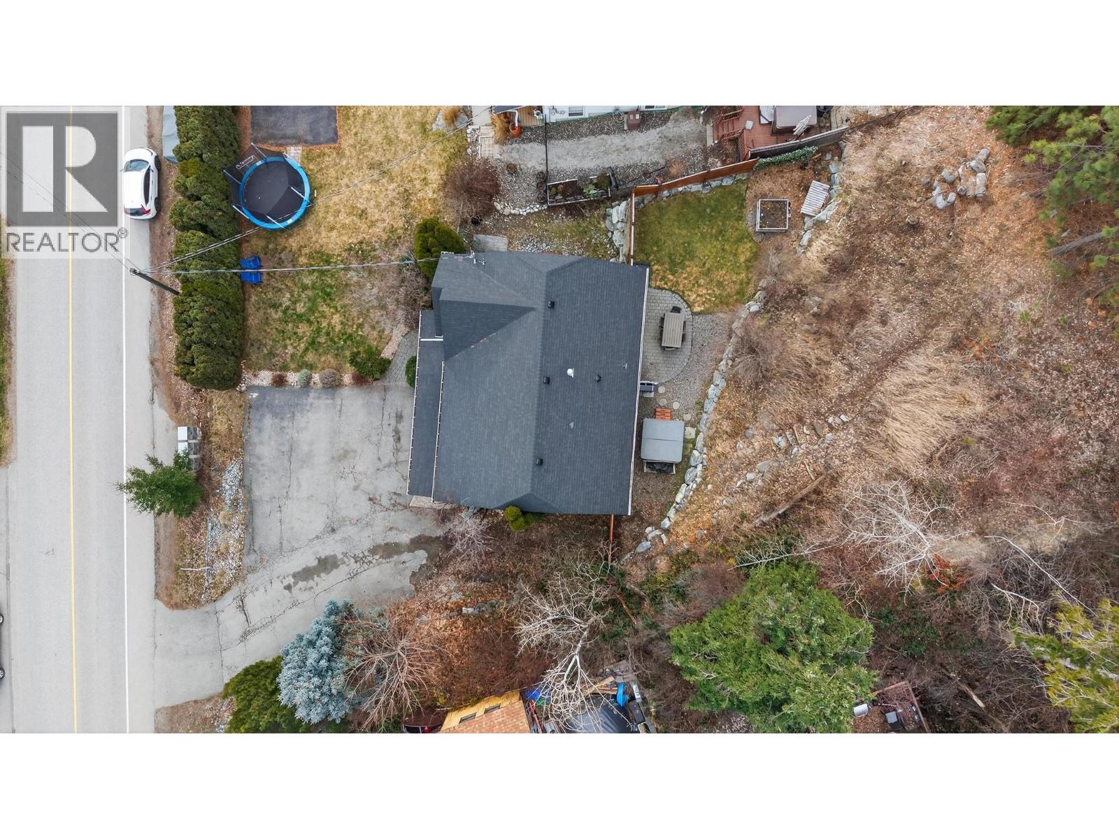  3220 McIver Road, West Kelowna