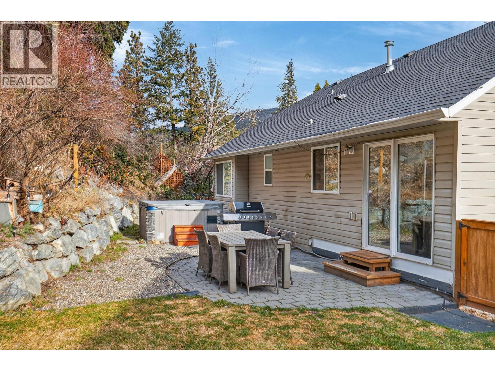  3220 McIver Road, West Kelowna