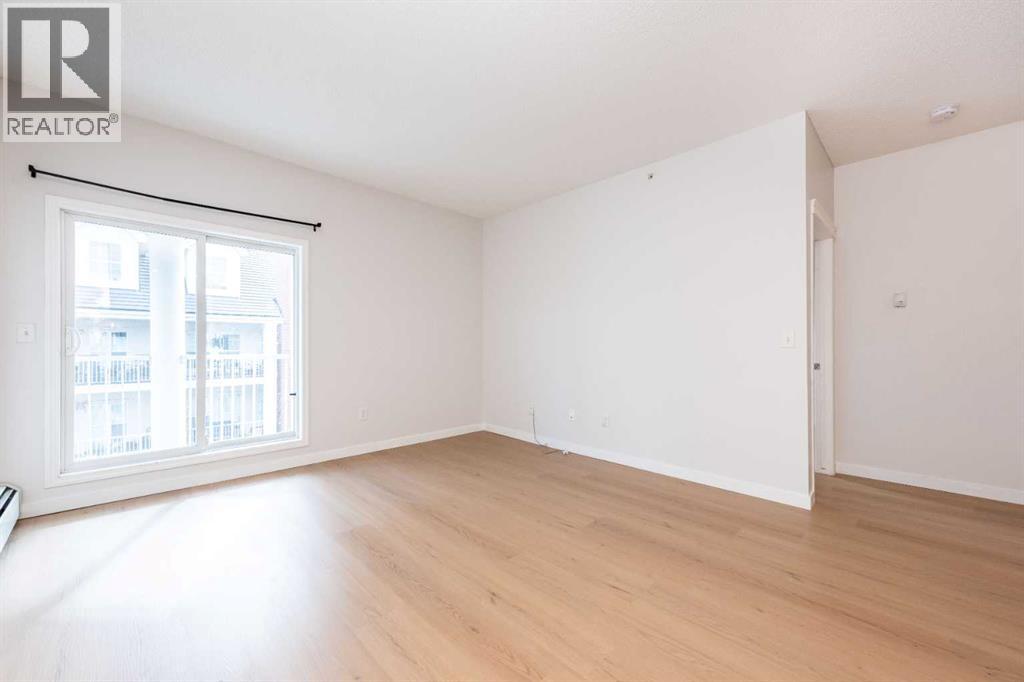 Single Family House for Sale in   Country Village Manor NE Country Hills Village Calgary 