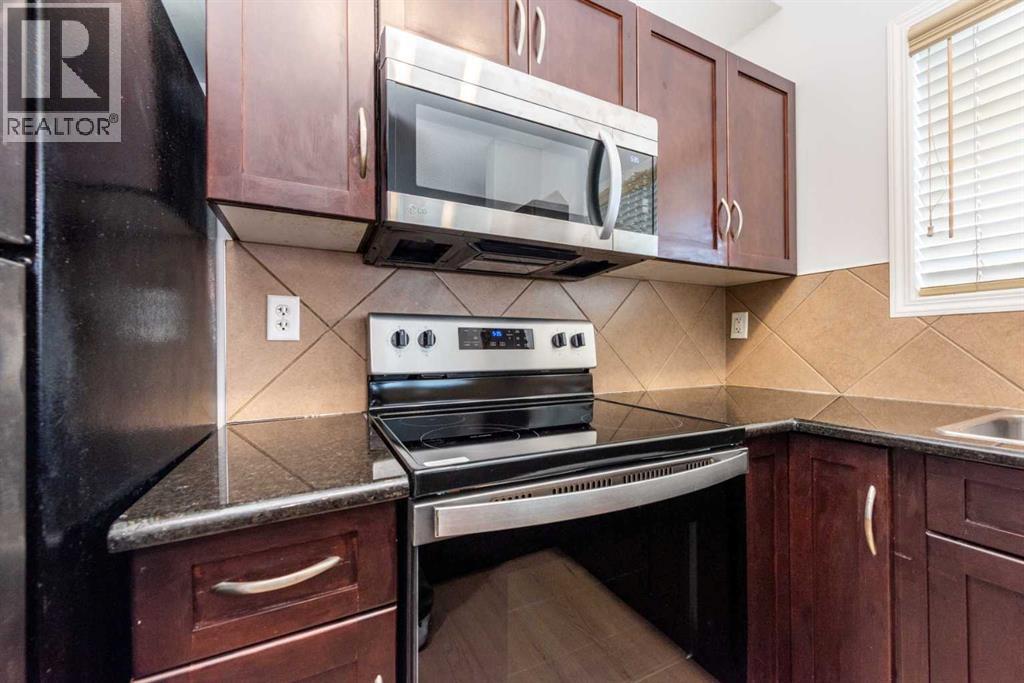 Single Family House for Sale in   Country Village Manor NE Country Hills Village Calgary 