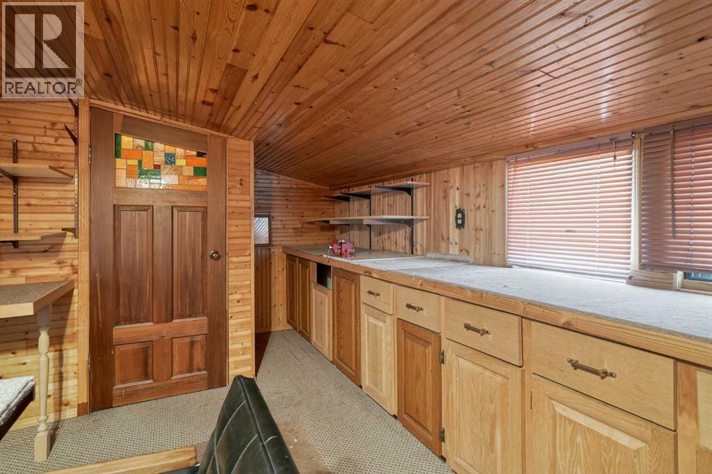 Single Family House Bungalow for Sale in  Capri Avenue NW Brentwood Calgary 