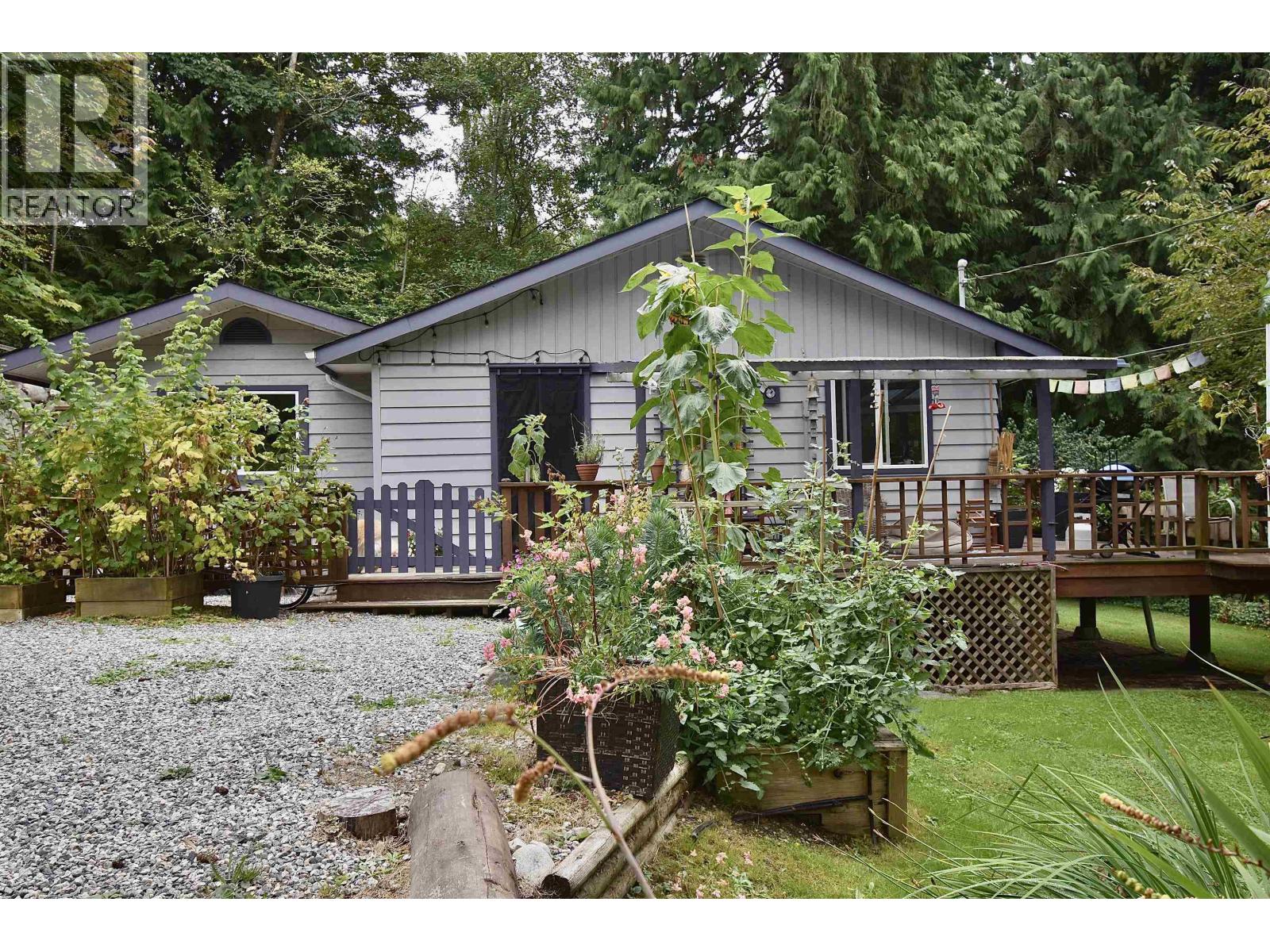776 GEDDES ROAD, Roberts Creek