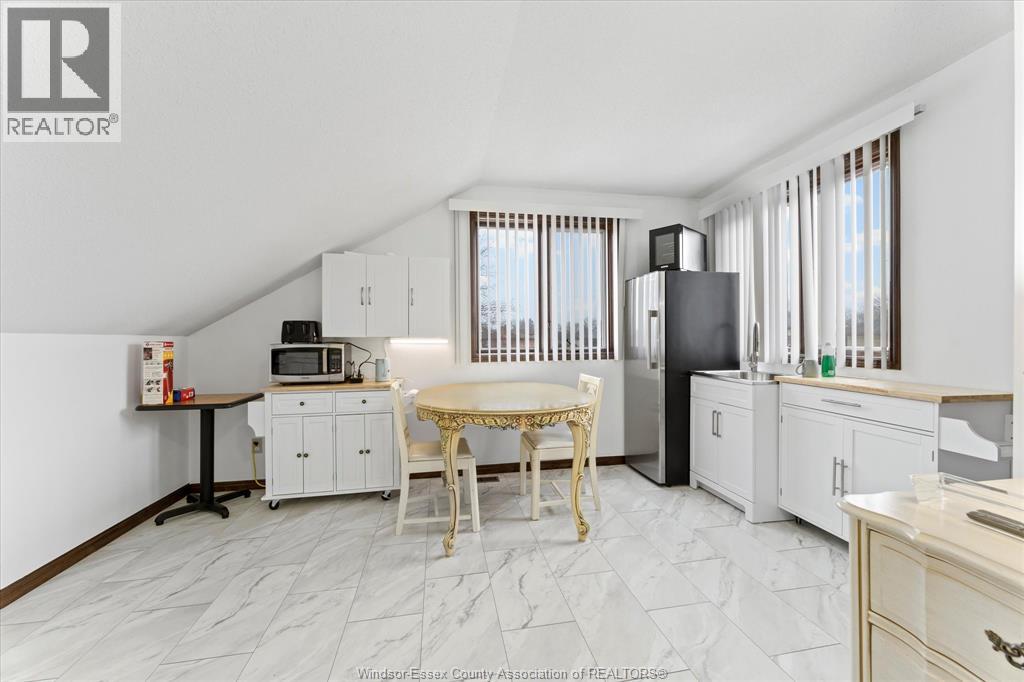 1467 GUILDWOOD CRESCENT - Photo 2 of 8, LaSalle, Ontario