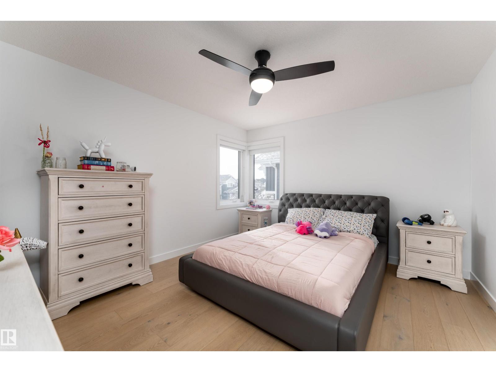 39 Jacobs CL, St. Albert