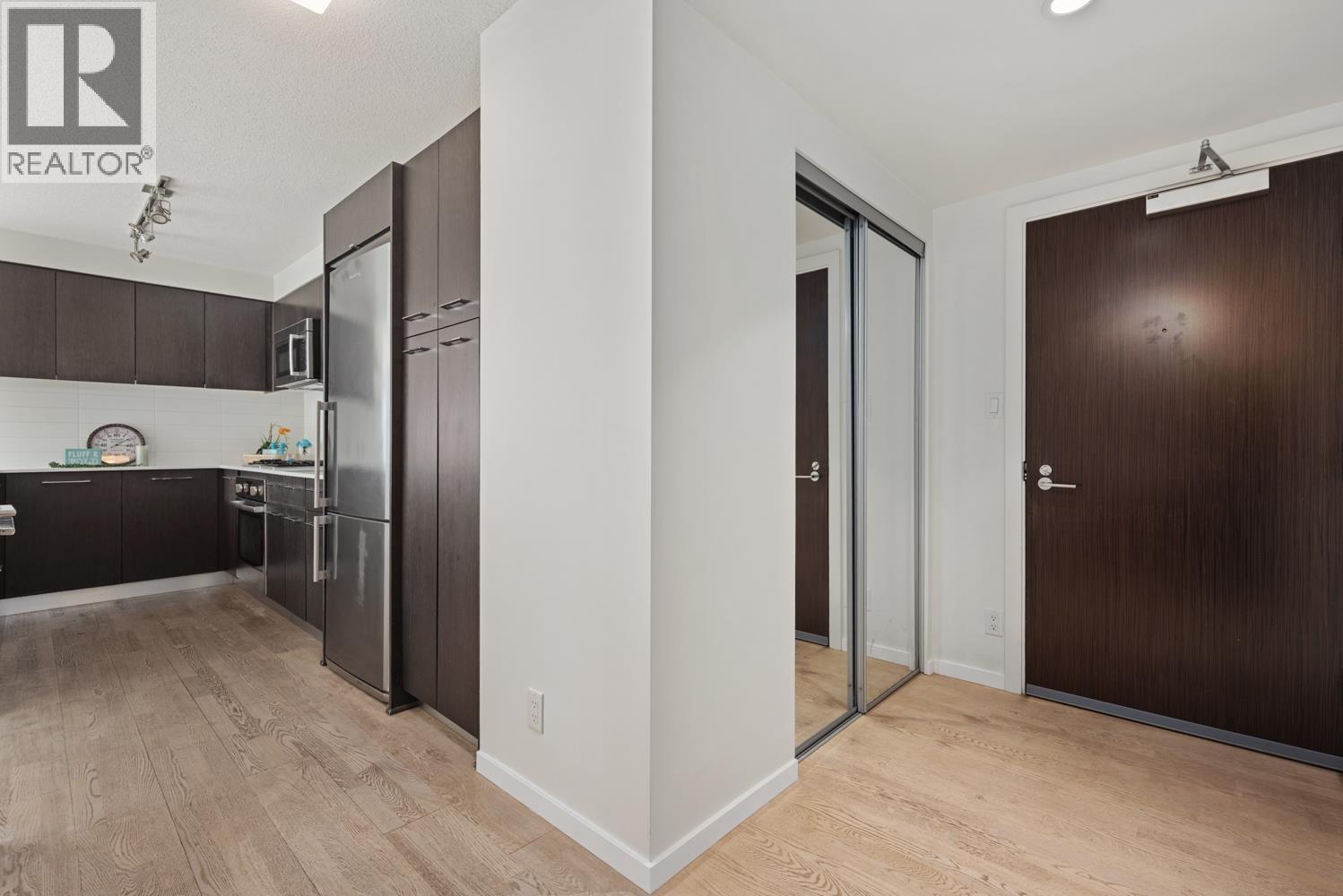 1105 7888 ACKROYD ROAD, Richmond