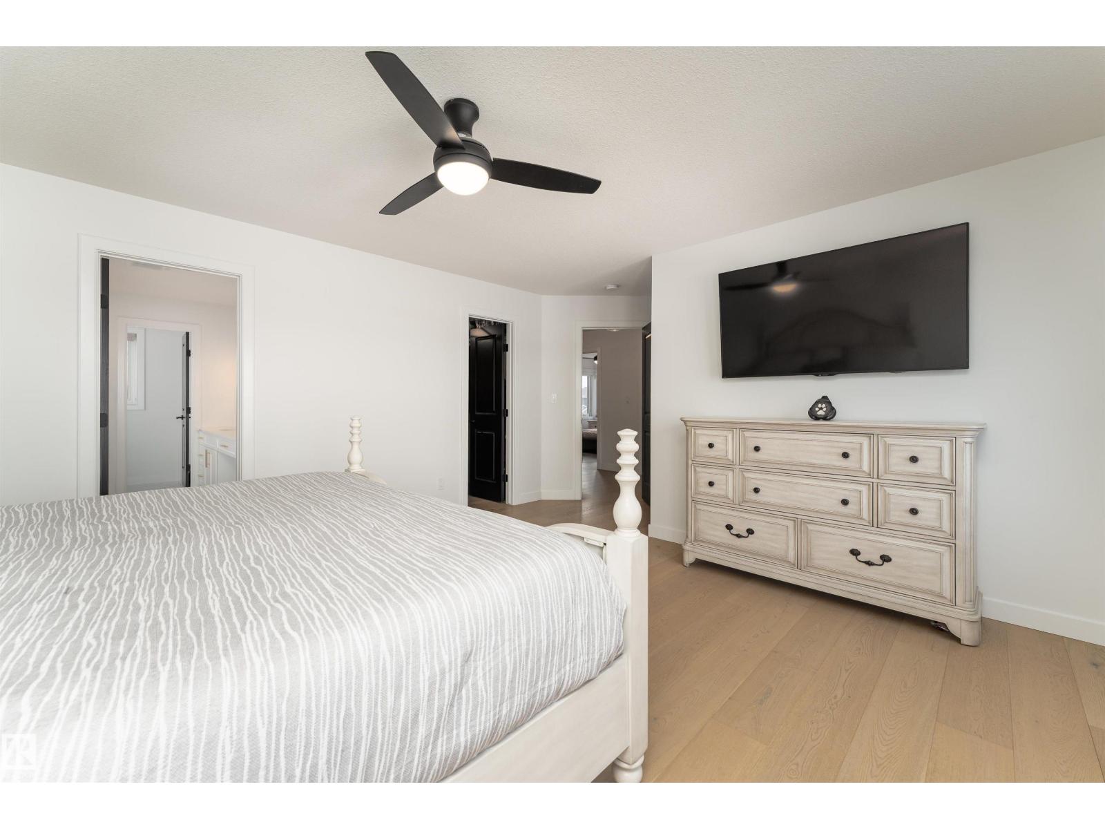 39 Jacobs CL, St. Albert