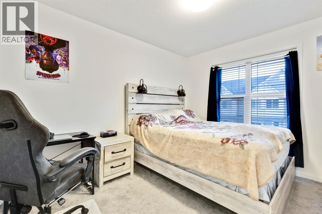 Single Family House for Sale in  Copperstone Manor SE Copperfield Calgary 