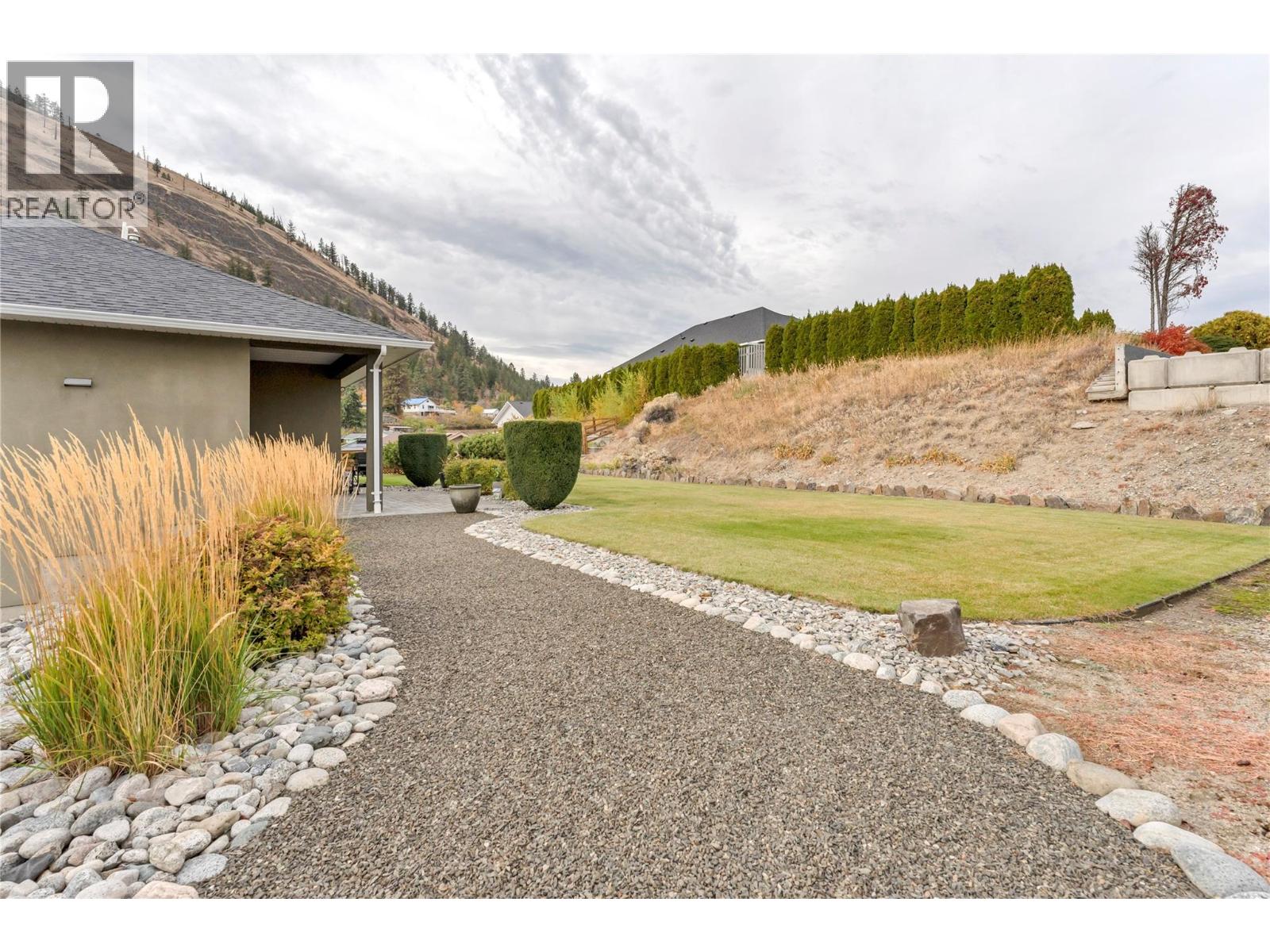  6420 Newton Road, Summerland