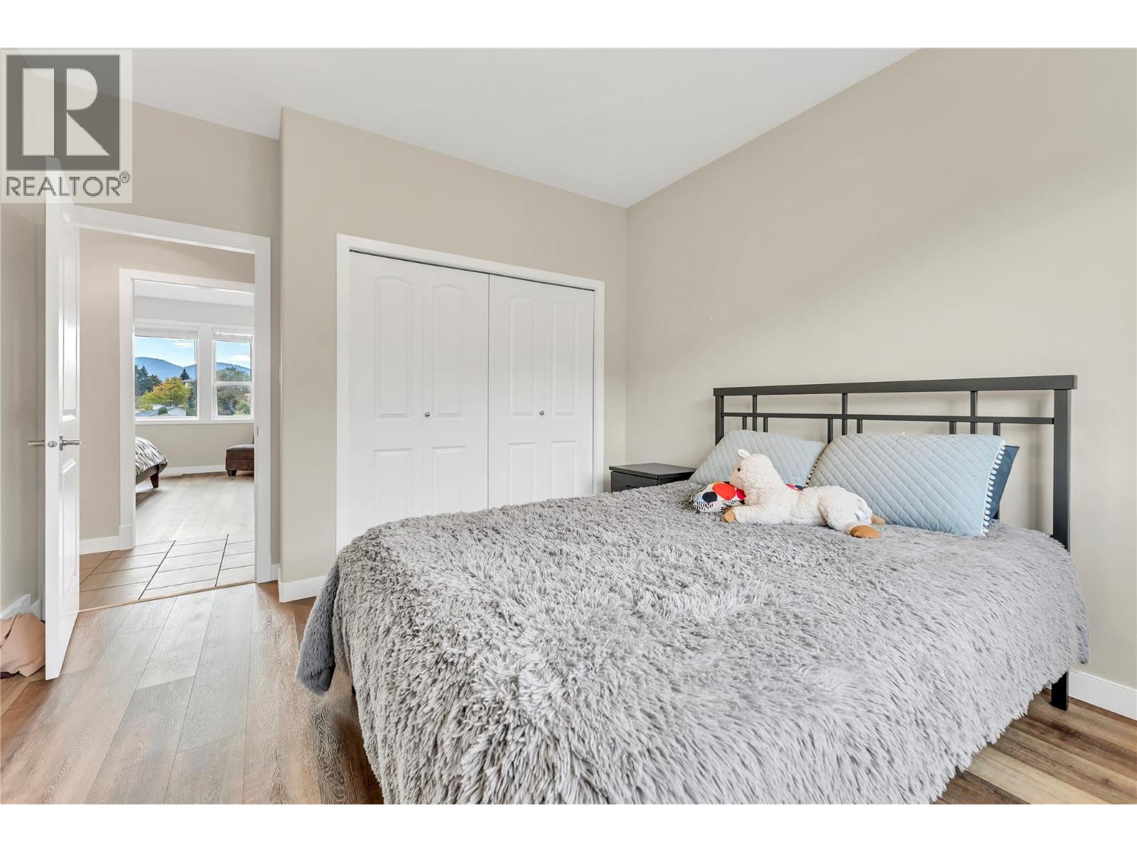  6420 Newton Road, Summerland