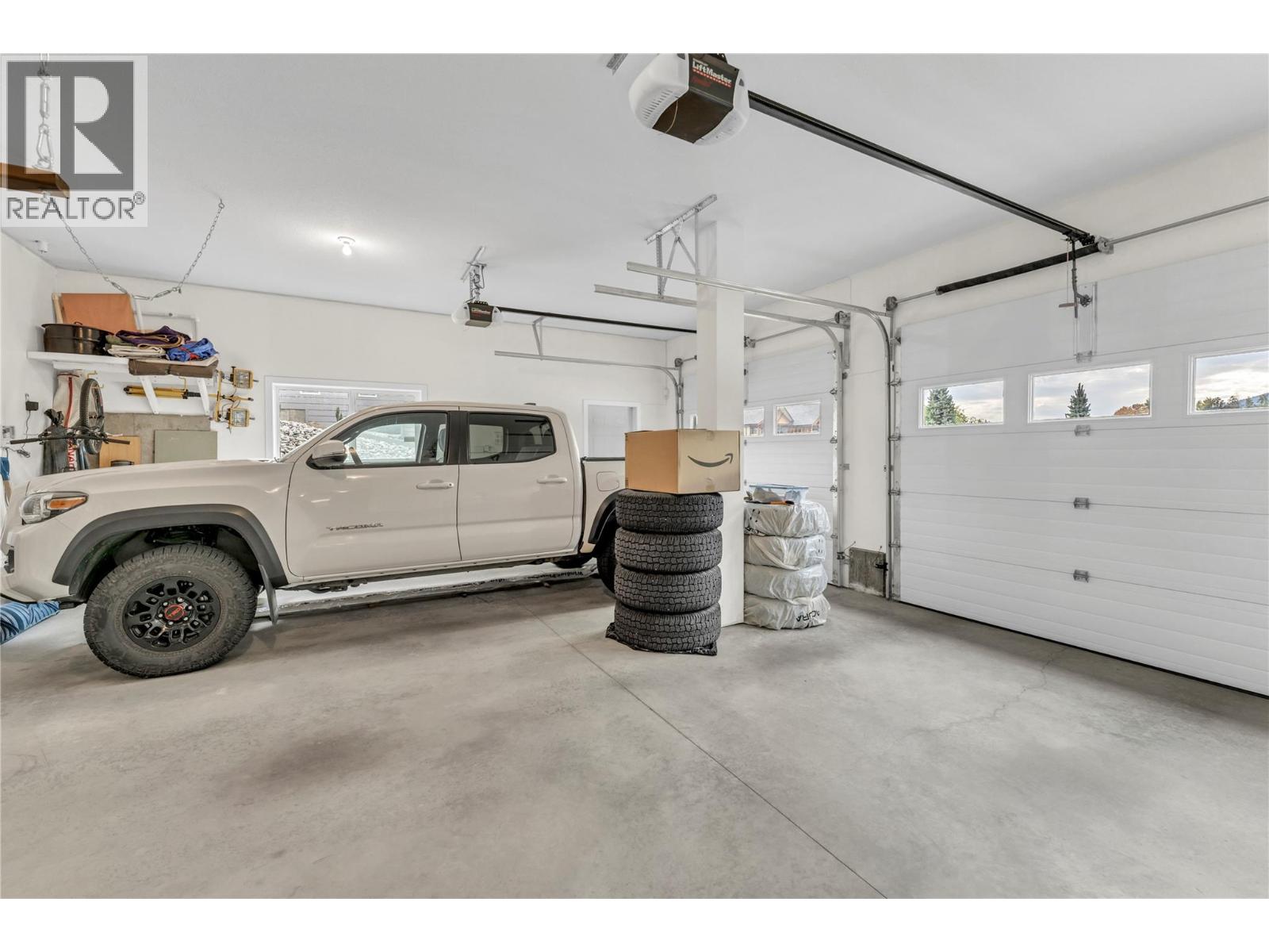  6420 Newton Road, Summerland