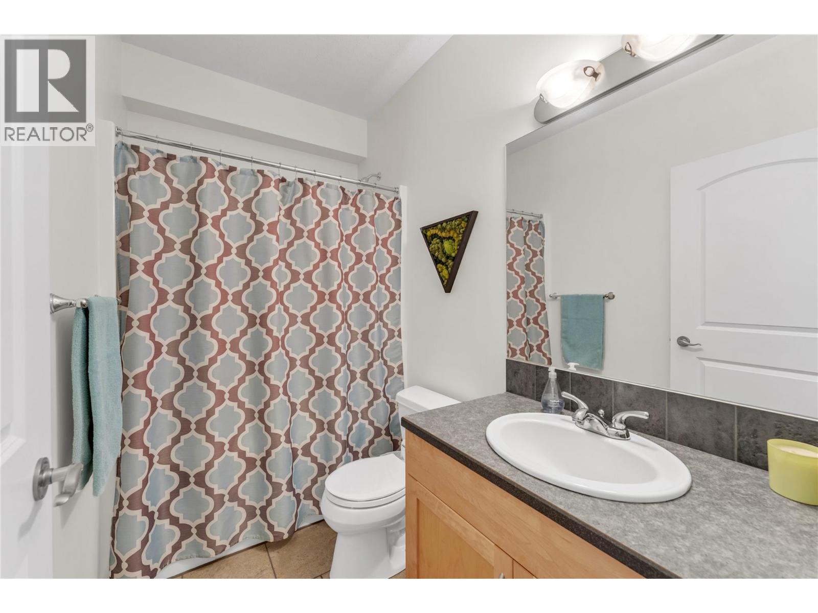  6420 Newton Road, Summerland