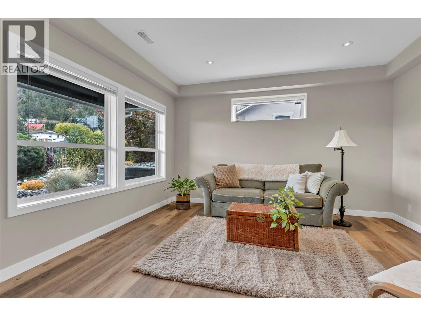  6420 Newton Road, Summerland