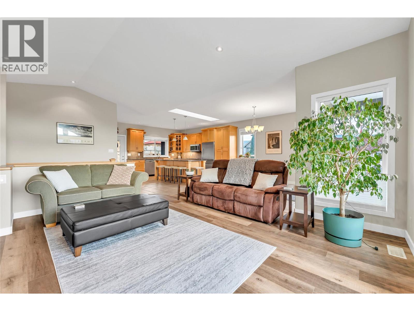  6420 Newton Road, Summerland