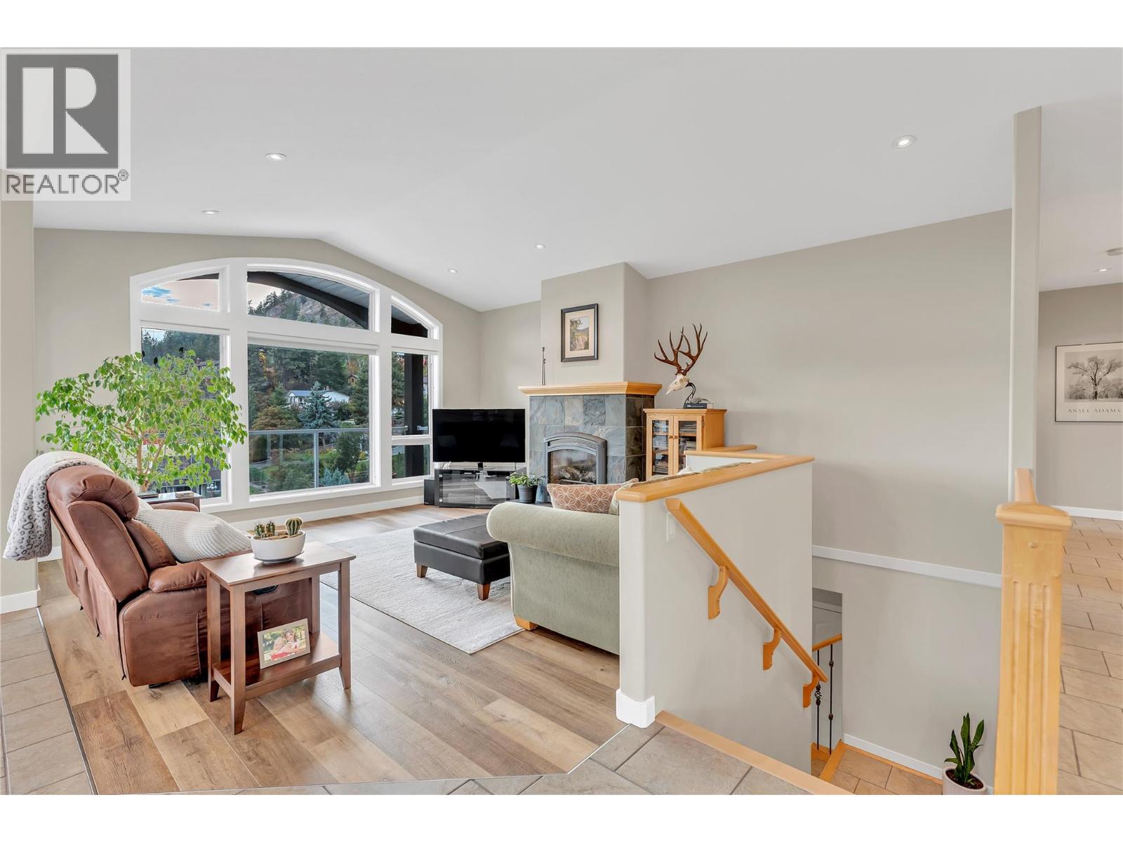  6420 Newton Road, Summerland