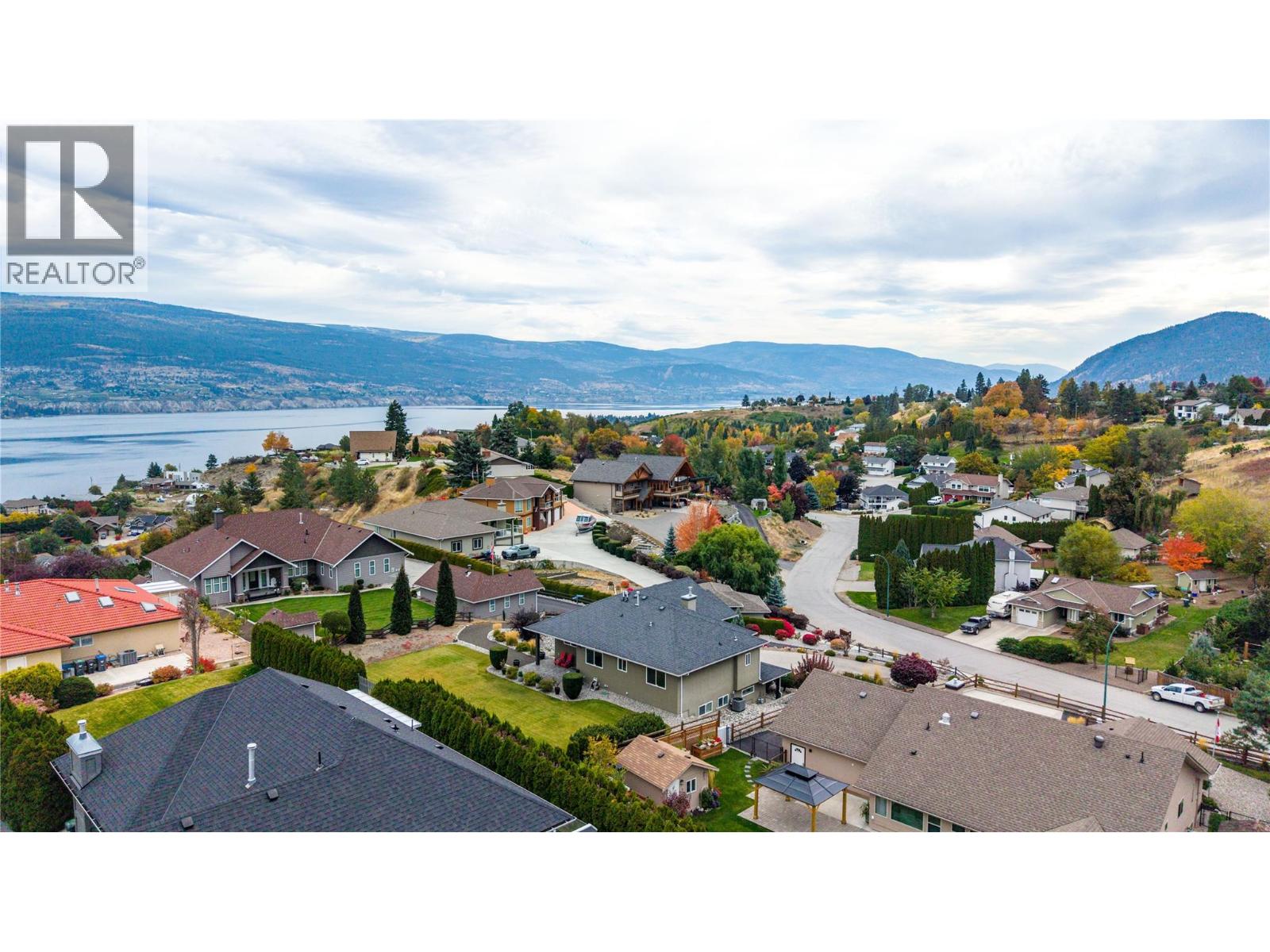  6420 Newton Road, Summerland