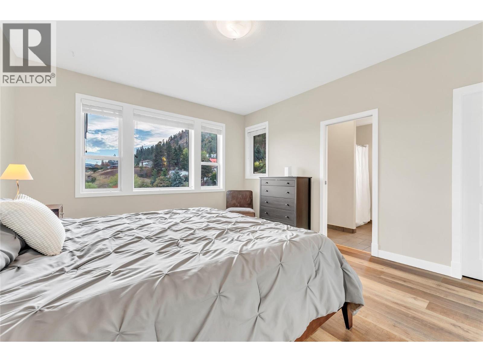  6420 Newton Road, Summerland