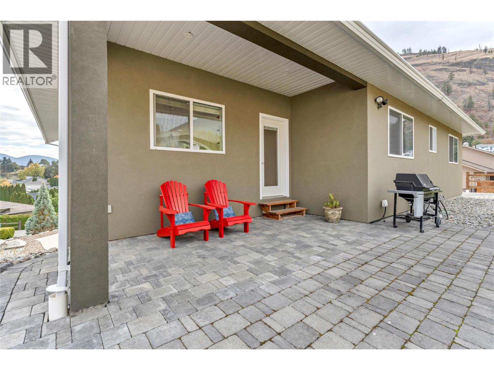  6420 Newton Road, Summerland