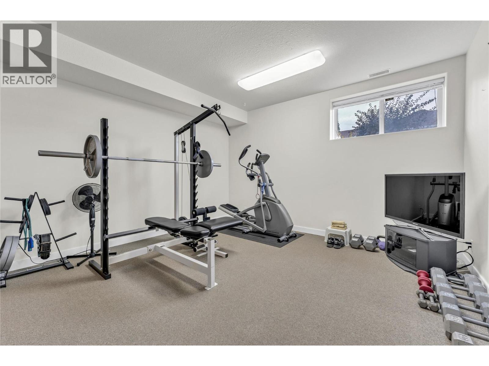  6420 Newton Road, Summerland