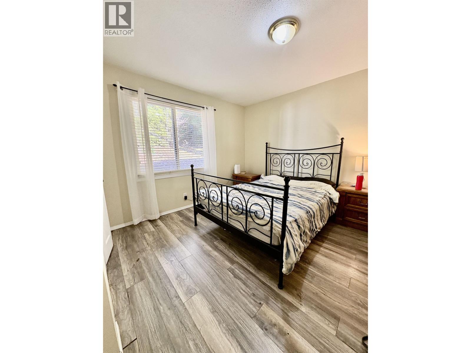 68 BABINE STREET, Kitimat