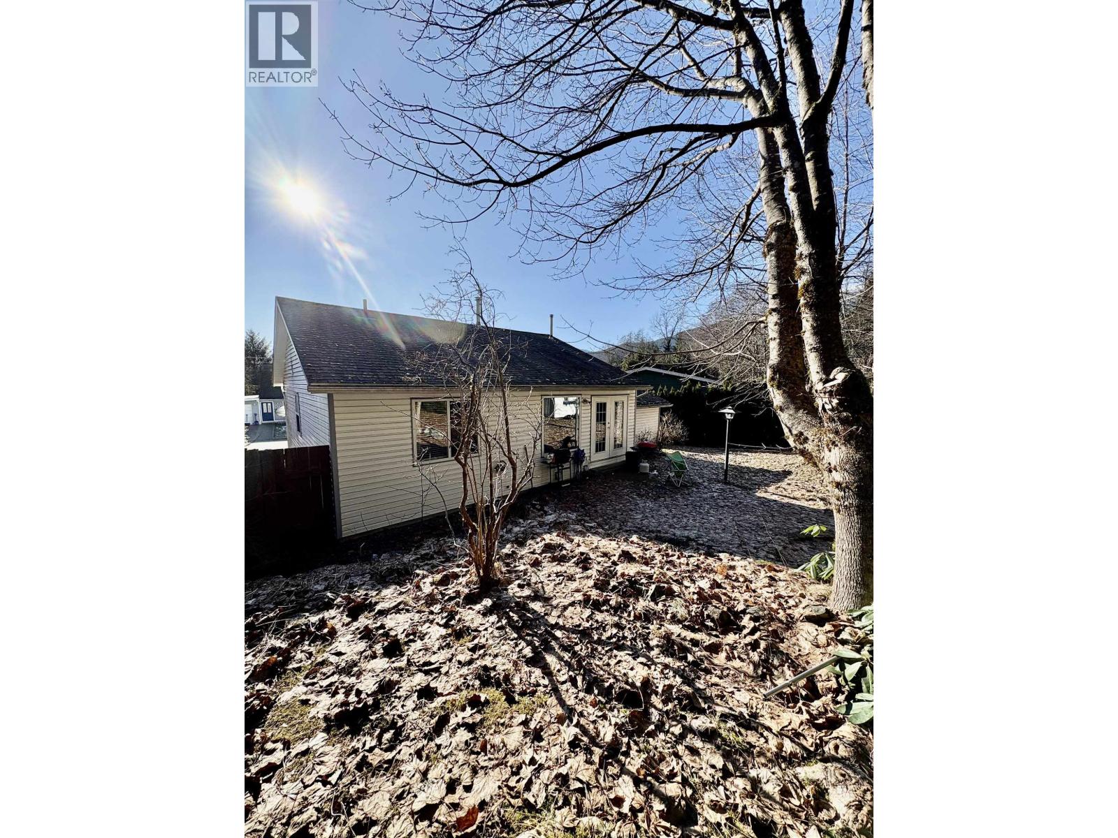 68 BABINE STREET, Kitimat