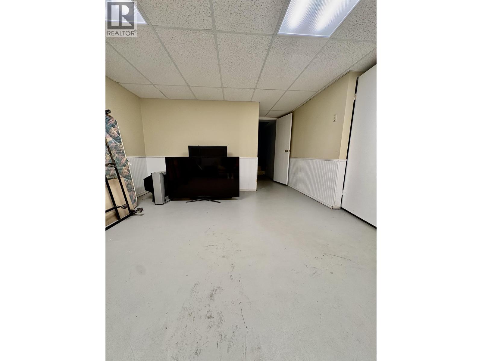 68 BABINE STREET, Kitimat