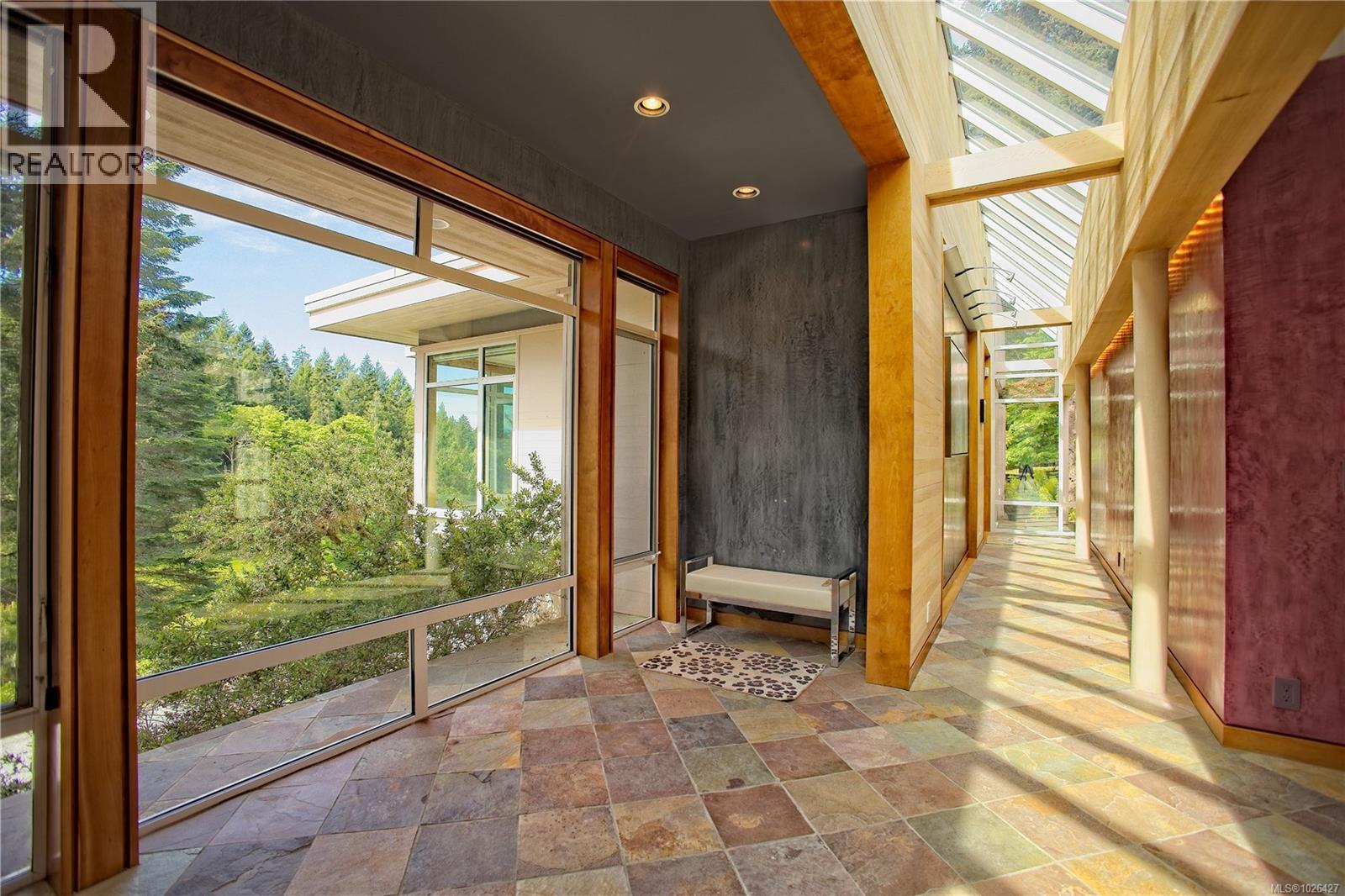 2875 Southey Point Rd, Salt Spring