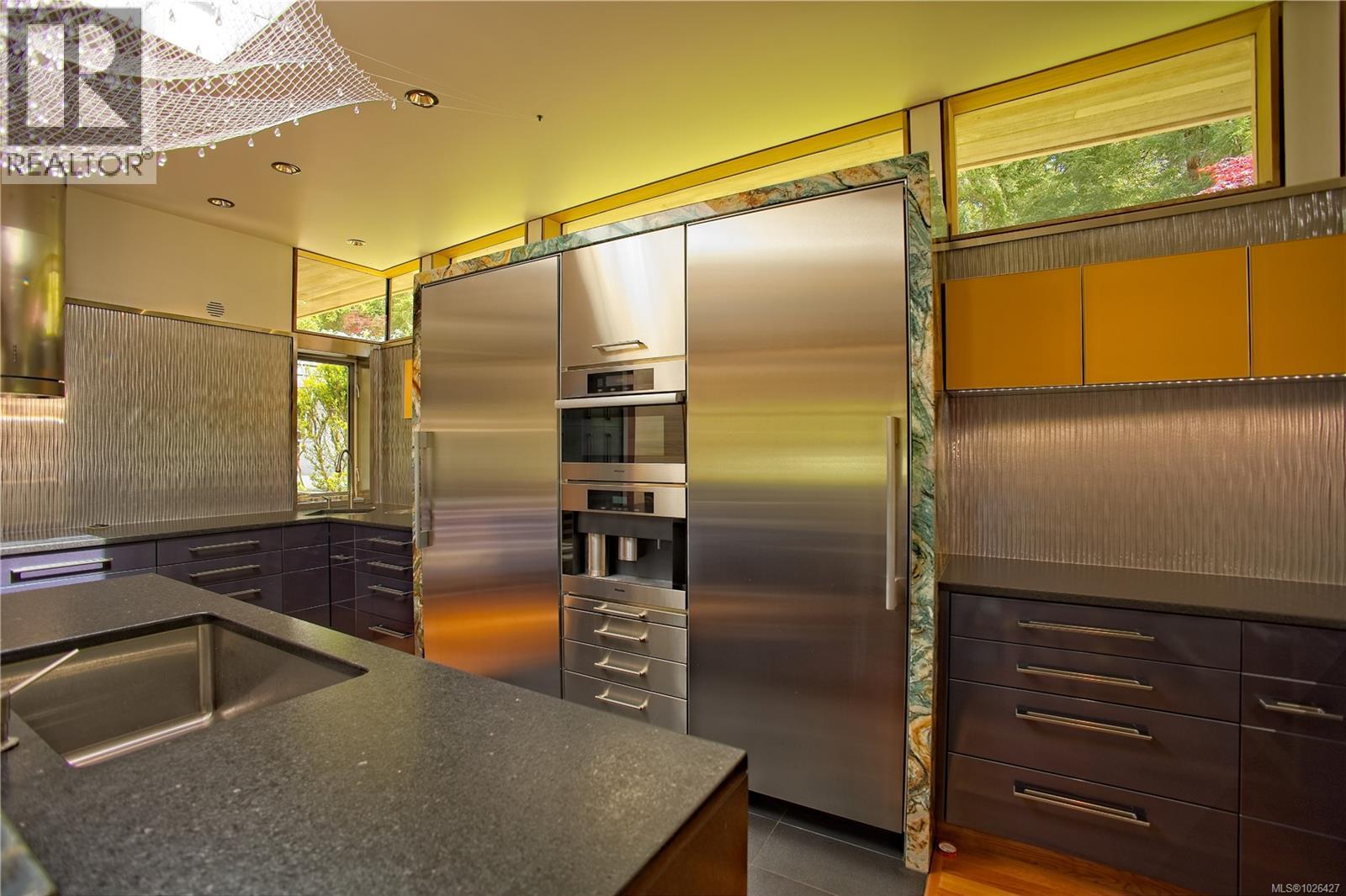 2875 Southey Point Rd, Salt Spring