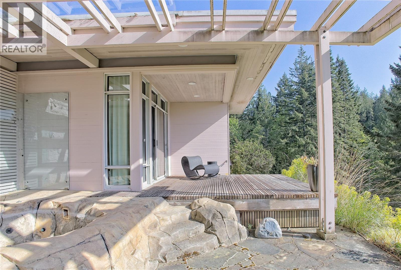 2875 Southey Point Rd, Salt Spring