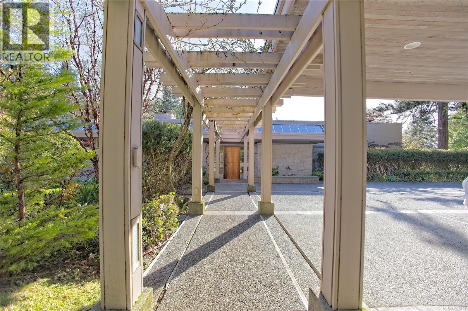 2875 Southey Point Rd, Salt Spring