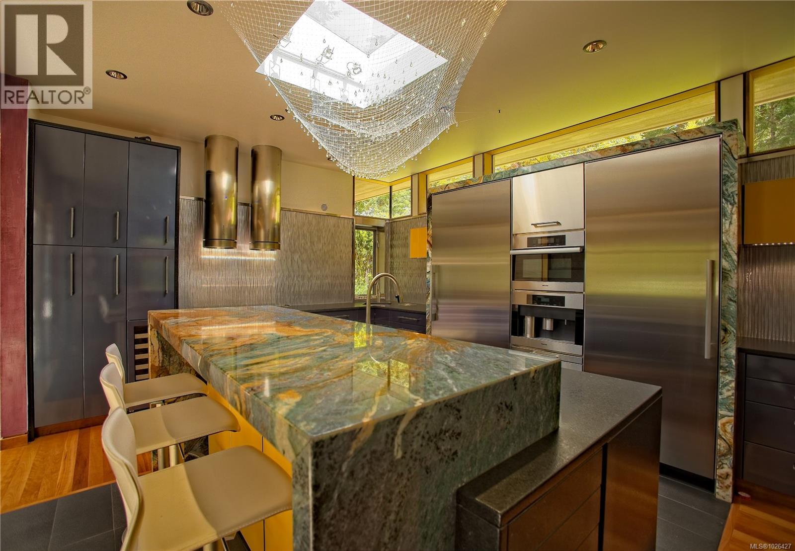 2875 Southey Point Rd, Salt Spring