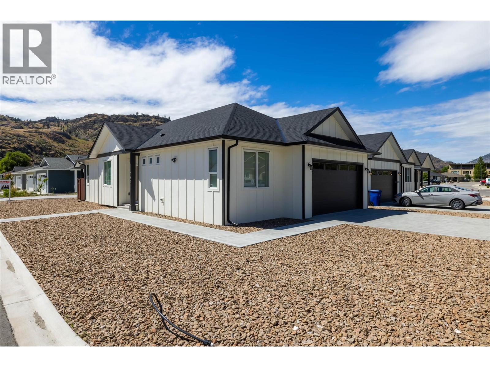 258 BENTGRASS Avenue, Oliver