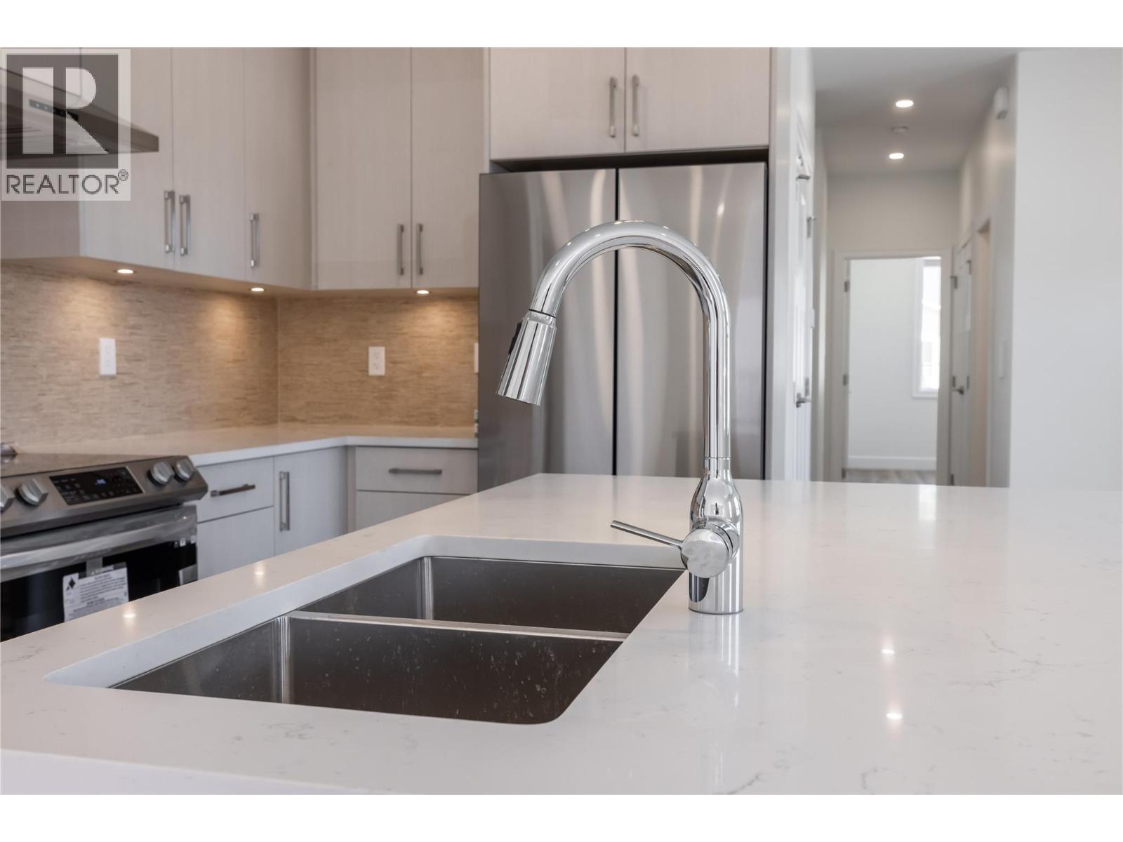 258 BENTGRASS Avenue - 6