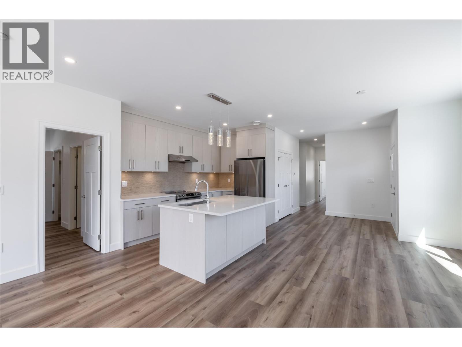 258 BENTGRASS Avenue - 8