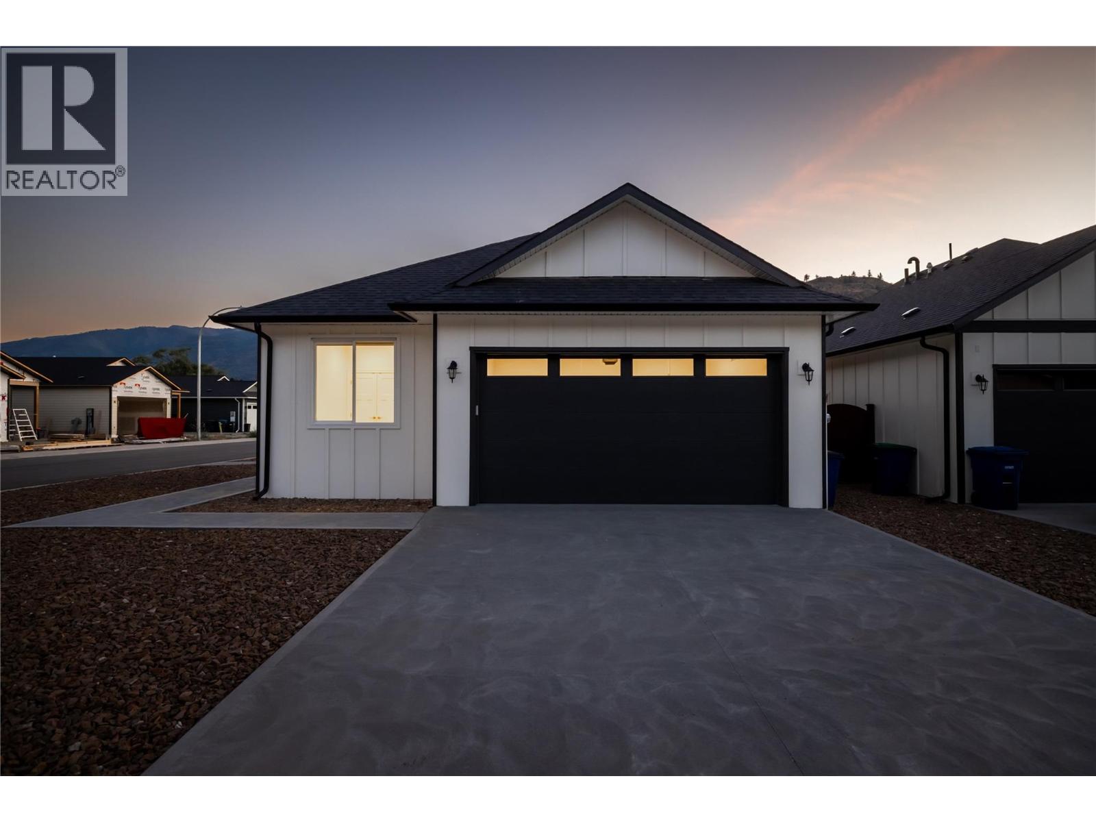 258 BENTGRASS Avenue, Oliver