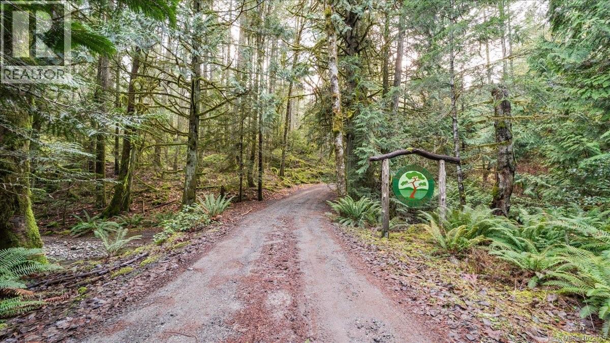 405 Hazlitt Creek Rd, Highlands