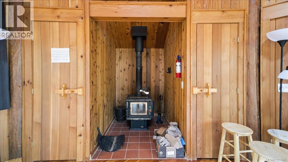 405 Hazlitt Creek Rd - 35
