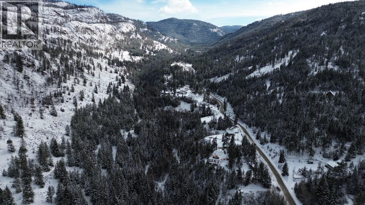 537 Grand Oro Road, Kaleden