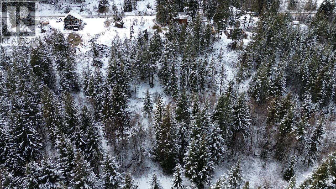 537 Grand Oro Road, Kaleden