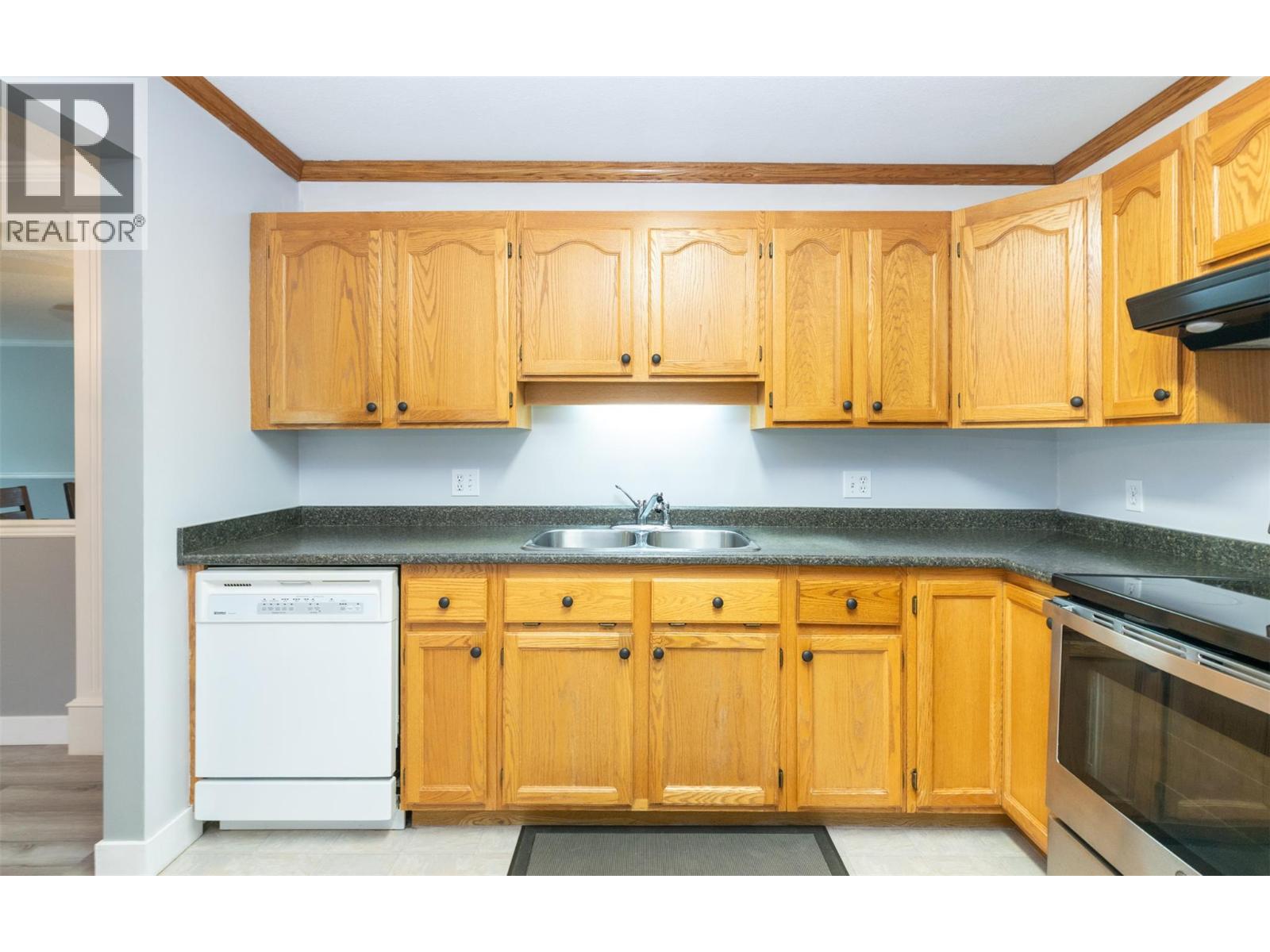 251 6 Street SE Unit# 109, Salmon Arm