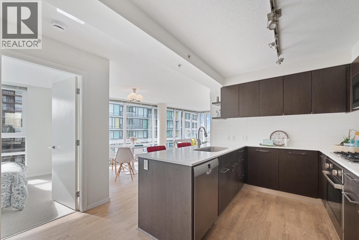 1105 7888 ACKROYD ROAD, Richmond