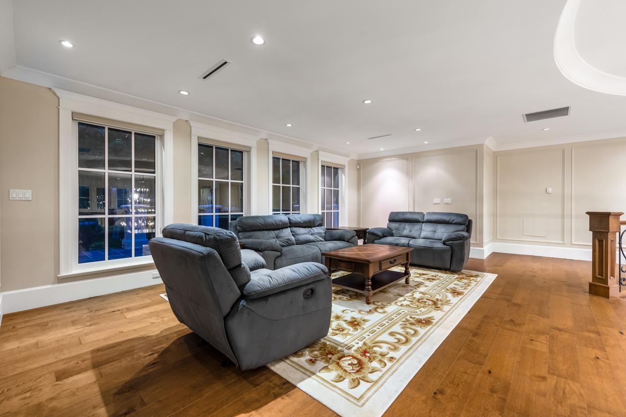 2923 WOODCREST PLACE, Surrey