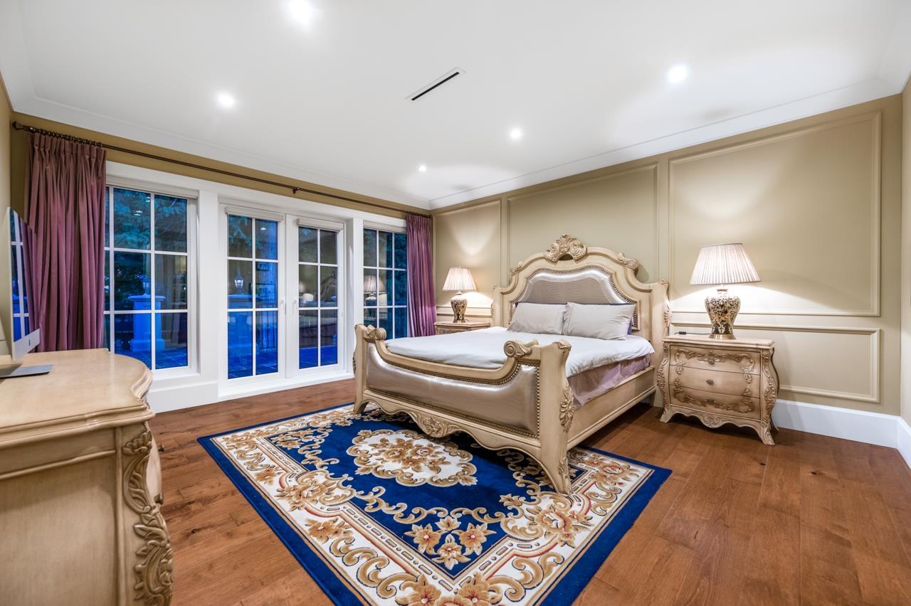 2923 WOODCREST PLACE, Surrey