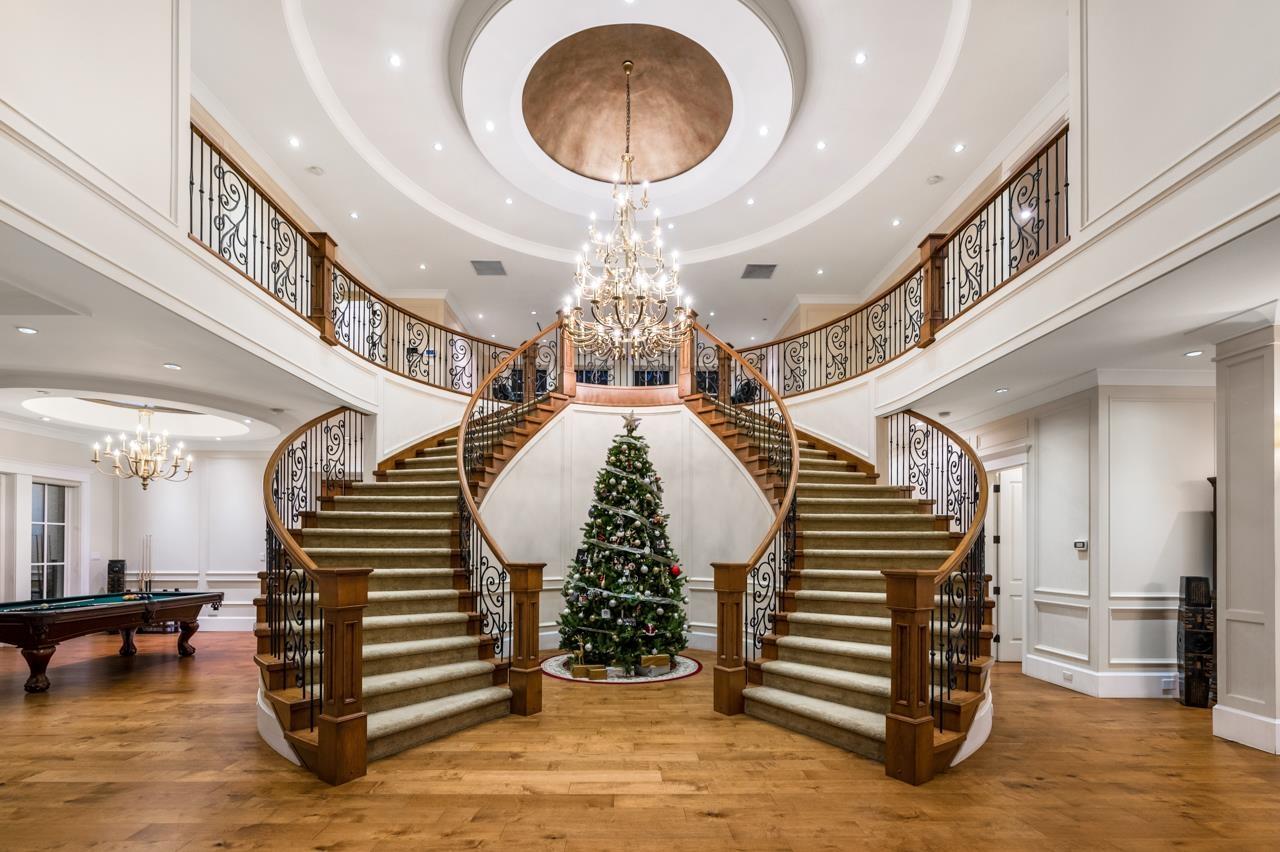 2923 WOODCREST PLACE, Surrey